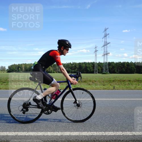 07.09.2025 - 19. Norderstedt Triathlon Michael Burmester http://msf.ph/oto/8834294 07.09.2025 13:58:26 Radfahren 970, 1013 meine-sportfotos.de