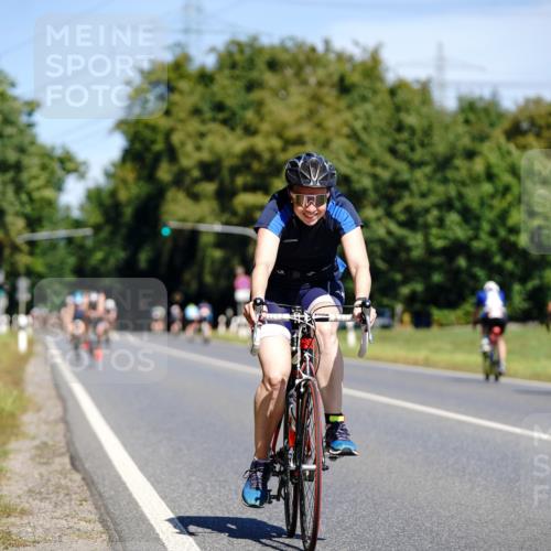 07.09.2025 - 19. Norderstedt Triathlon Michael Burmester http://msf.ph/oto/8834297 07.09.2025 12:17:38 Radfahren 715, 761, 1248, 1272 meine-sportfotos.de