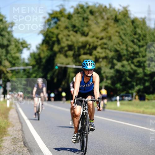 07.09.2025 - 19. Norderstedt Triathlon Michael Burmester http://msf.ph/oto/8834311 07.09.2025 12:17:45 Radfahren 212, 732, 1369 meine-sportfotos.de