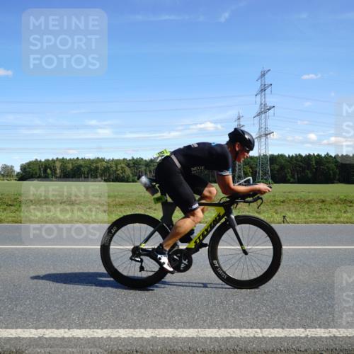 07.09.2025 - 19. Norderstedt Triathlon Michael Burmester http://msf.ph/oto/8834325 07.09.2025 13:58:38 Radfahren 989 meine-sportfotos.de