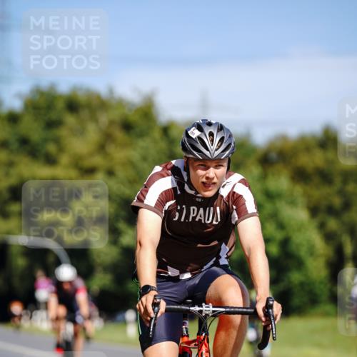 07.09.2025 - 19. Norderstedt Triathlon Michael Burmester http://msf.ph/oto/8834351 07.09.2025 12:18:14 Radfahren 227, 697, 1233, 1311 meine-sportfotos.de