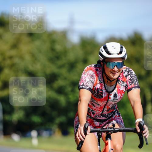 07.09.2025 - 19. Norderstedt Triathlon Michael Burmester http://msf.ph/oto/8834390 07.09.2025 12:18:32 Radfahren 195, 724, 1309 meine-sportfotos.de