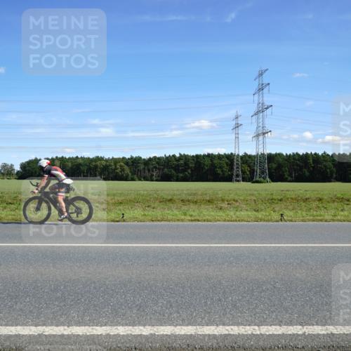 07.09.2025 - 19. Norderstedt Triathlon Michael Burmester http://msf.ph/oto/8834398 07.09.2025 13:58:58 Radfahren 410 meine-sportfotos.de