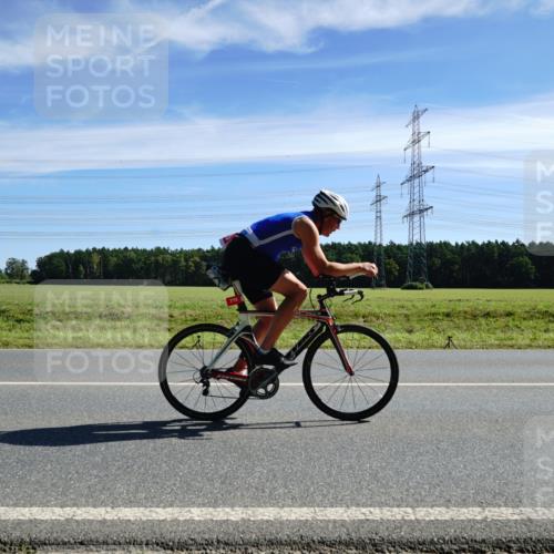 07.09.2025 - 19. Norderstedt Triathlon Michael Burmester http://msf.ph/oto/8834409 07.09.2025 11:57:46 Radfahren 186, 202, 775, 1286 meine-sportfotos.de