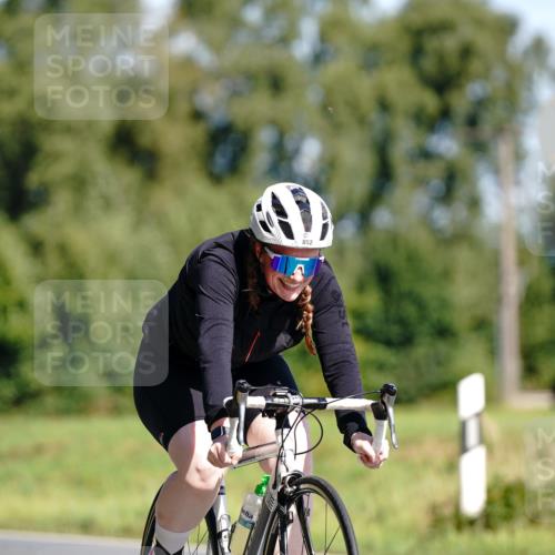 07.09.2025 - 19. Norderstedt Triathlon Michael Burmester http://msf.ph/oto/8834424 07.09.2025 12:19:33 Radfahren 852 meine-sportfotos.de