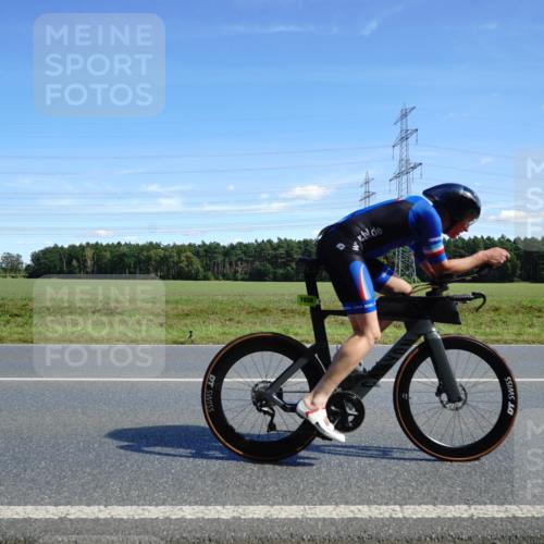 07.09.2025 - 19. Norderstedt Triathlon Michael Burmester http://msf.ph/oto/8834437 07.09.2025 13:59:18 Radfahren 976, 1038 meine-sportfotos.de