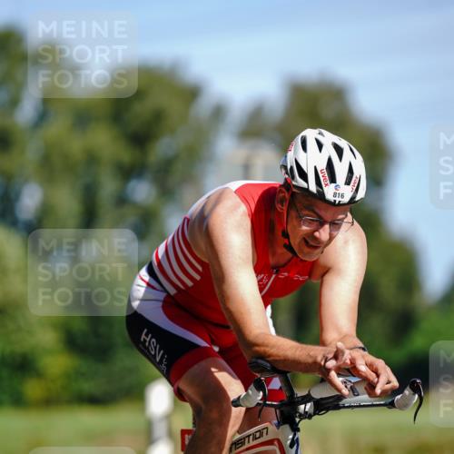07.09.2025 - 19. Norderstedt Triathlon Michael Burmester http://msf.ph/oto/8834438 07.09.2025 12:19:42 Radfahren 811, 816, 1392 meine-sportfotos.de