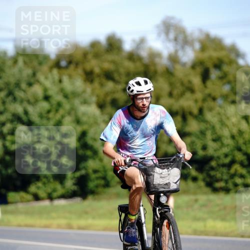 07.09.2025 - 19. Norderstedt Triathlon Michael Burmester http://msf.ph/oto/8834456 07.09.2025 12:20:07 Radfahren 767, 1261 meine-sportfotos.de