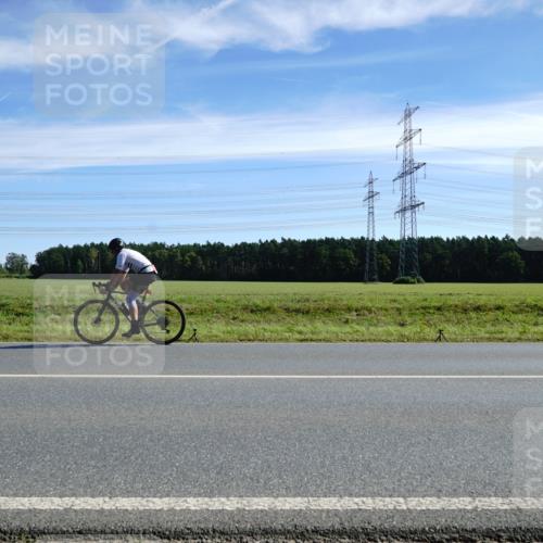 07.09.2025 - 19. Norderstedt Triathlon Michael Burmester http://msf.ph/oto/8834486 07.09.2025 11:58:05 Radfahren 1224 meine-sportfotos.de