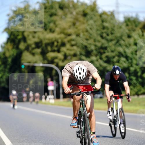 07.09.2025 - 19. Norderstedt Triathlon Michael Burmester http://msf.ph/oto/8834532 07.09.2025 12:21:47 Radfahren 701, 730, 1212 meine-sportfotos.de