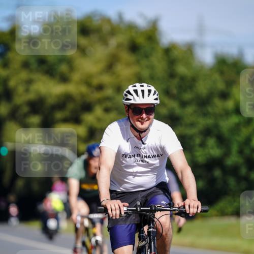 07.09.2025 - 19. Norderstedt Triathlon Michael Burmester http://msf.ph/oto/8834548 07.09.2025 12:22:04 Radfahren 188, 1346, 1398 meine-sportfotos.de