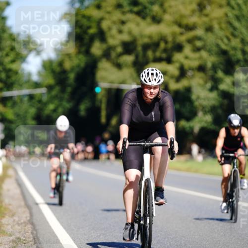 07.09.2025 - 19. Norderstedt Triathlon Michael Burmester http://msf.ph/oto/8834566 07.09.2025 12:22:24 Radfahren 236, 725, 757, 783, 792, 1338, 1359 meine-sportfotos.de