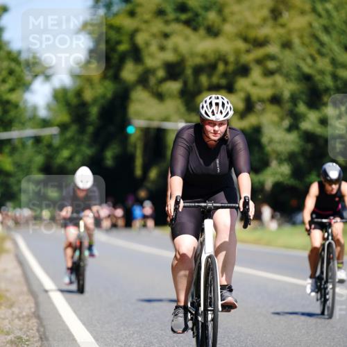 07.09.2025 - 19. Norderstedt Triathlon Michael Burmester http://msf.ph/oto/8834567 07.09.2025 12:22:24 Radfahren 236, 725, 757, 783, 792, 1338, 1359 meine-sportfotos.de