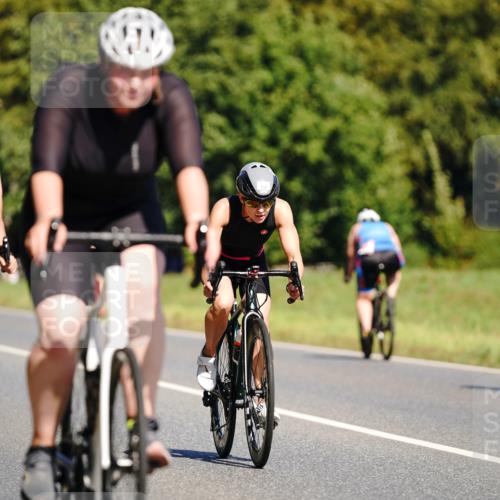 07.09.2025 - 19. Norderstedt Triathlon Michael Burmester http://msf.ph/oto/8834568 07.09.2025 12:22:25 Radfahren 725, 757, 792, 1338, 1359 meine-sportfotos.de