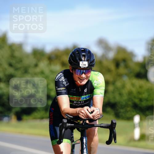 07.09.2025 - 19. Norderstedt Triathlon Michael Burmester http://msf.ph/oto/8834587 07.09.2025 12:22:43 Radfahren 1396 meine-sportfotos.de