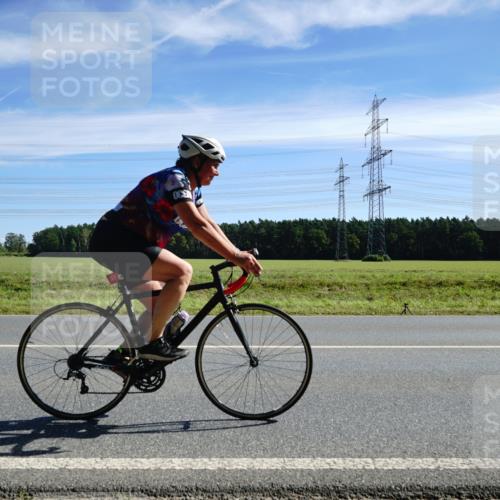 07.09.2025 - 19. Norderstedt Triathlon Michael Burmester http://msf.ph/oto/8834589 07.09.2025 11:58:29 Radfahren 233, 1306, 1359 meine-sportfotos.de