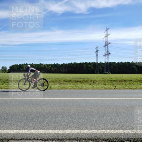 07.09.2025 - 19. Norderstedt Triathlon Michael Burmester http://msf.ph/oto/8834596 07.09.2025 11:58:36 Radfahren 699, 730 meine-sportfotos.de