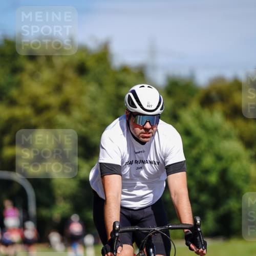 07.09.2025 - 19. Norderstedt Triathlon Michael Burmester http://msf.ph/oto/8834616 07.09.2025 12:22:57 Radfahren 283, 827, 1268 meine-sportfotos.de