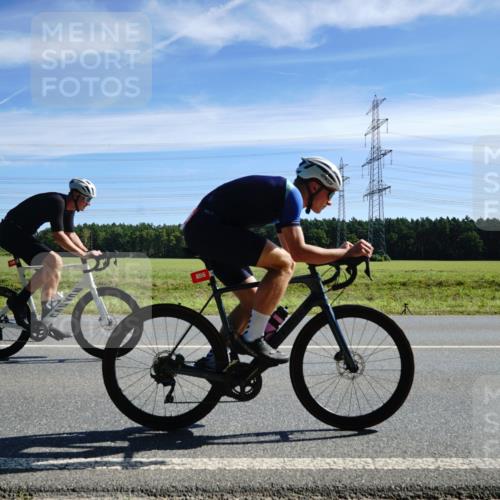 07.09.2025 - 19. Norderstedt Triathlon Michael Burmester http://msf.ph/oto/8834617 07.09.2025 11:58:42 Radfahren 165, 856, 1320 meine-sportfotos.de