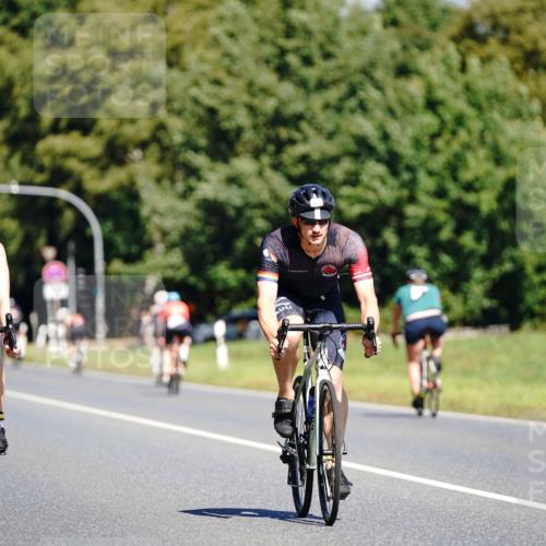 07.09.2025 - 19. Norderstedt Triathlon Michael Burmester http://msf.ph/oto/8834618 07.09.2025 12:23:03 Radfahren 1249, 1293 meine-sportfotos.de
