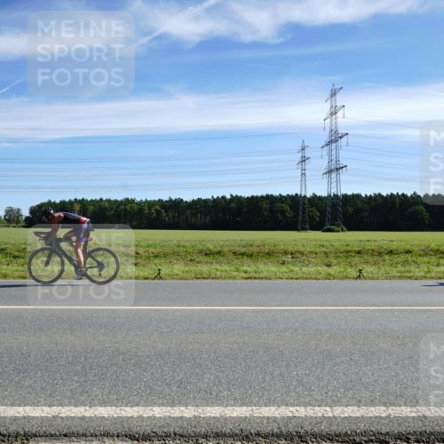 07.09.2025 - 19. Norderstedt Triathlon Michael Burmester http://msf.ph/oto/8834627 07.09.2025 11:58:45 Radfahren 165, 856, 1320 meine-sportfotos.de