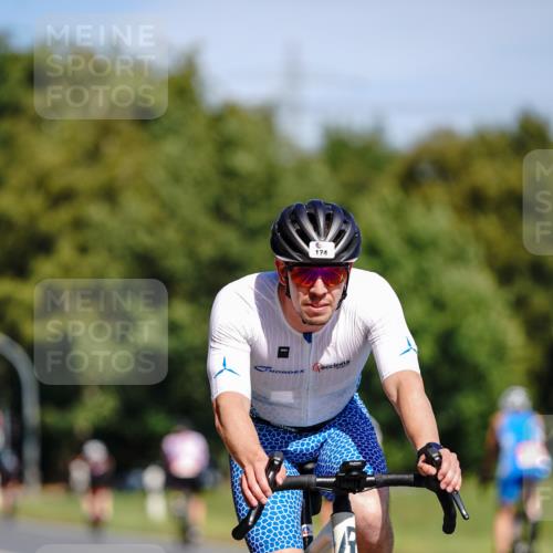 07.09.2025 - 19. Norderstedt Triathlon Michael Burmester http://msf.ph/oto/8834654 07.09.2025 12:23:19 Radfahren 167, 174, 758 meine-sportfotos.de
