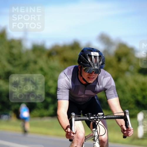 07.09.2025 - 19. Norderstedt Triathlon Michael Burmester http://msf.ph/oto/8834657 07.09.2025 12:23:21 Radfahren 174, 758 meine-sportfotos.de