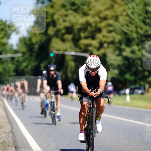 07.09.2025 - 19. Norderstedt Triathlon Michael Burmester http://msf.ph/oto/8834665 07.09.2025 12:23:28 Radfahren 700, 808, 835, 1296, 1379 meine-sportfotos.de