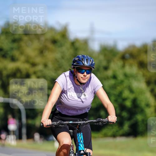 07.09.2025 - 19. Norderstedt Triathlon Michael Burmester http://msf.ph/oto/8834693 07.09.2025 12:23:49 Radfahren 1382 meine-sportfotos.de