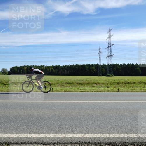 07.09.2025 - 19. Norderstedt Triathlon Michael Burmester http://msf.ph/oto/8834709 07.09.2025 11:59:07 Radfahren 191, 835, 1379 meine-sportfotos.de