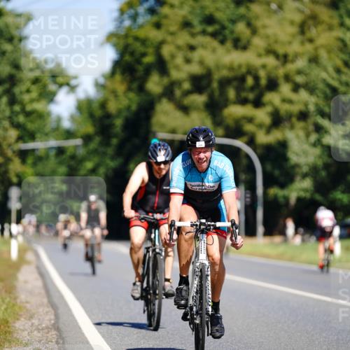 07.09.2025 - 19. Norderstedt Triathlon Michael Burmester http://msf.ph/oto/8834724 07.09.2025 12:24:19 Radfahren 249, 802 meine-sportfotos.de