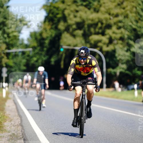 07.09.2025 - 19. Norderstedt Triathlon Michael Burmester http://msf.ph/oto/8834741 07.09.2025 12:24:29 Radfahren 1297 meine-sportfotos.de