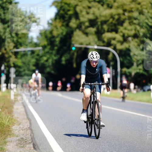 07.09.2025 - 19. Norderstedt Triathlon Michael Burmester http://msf.ph/oto/8834746 07.09.2025 12:24:32 Radfahren 818, 1297 meine-sportfotos.de