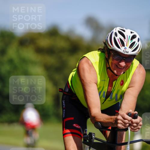 07.09.2025 - 19. Norderstedt Triathlon Michael Burmester http://msf.ph/oto/8834761 07.09.2025 12:24:44 Radfahren 1294 meine-sportfotos.de