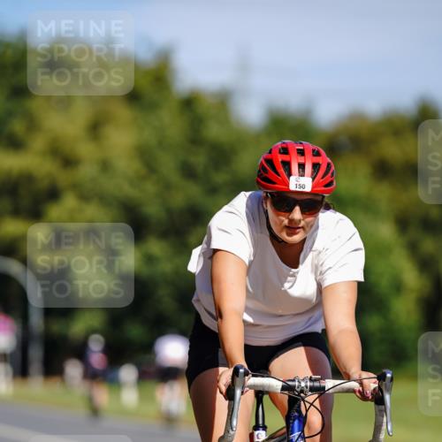 07.09.2025 - 19. Norderstedt Triathlon Michael Burmester http://msf.ph/oto/8834800 07.09.2025 12:25:47 Radfahren 150 meine-sportfotos.de