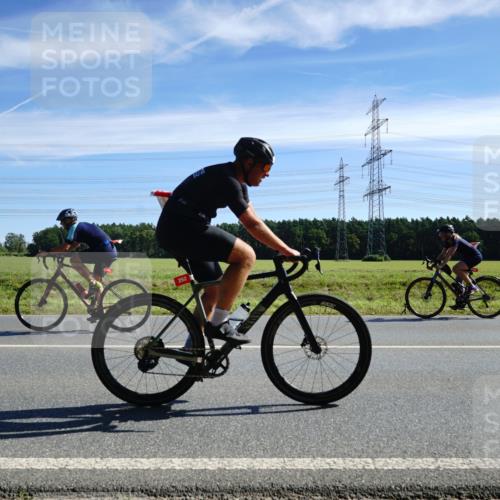 07.09.2025 - 19. Norderstedt Triathlon Michael Burmester http://msf.ph/oto/8834824 07.09.2025 11:59:31 Radfahren 201, 252, 773, 818, 1294 meine-sportfotos.de