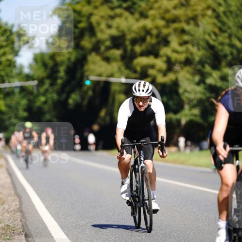 07.09.2025 - 19. Norderstedt Triathlon Michael Burmester http://msf.ph/oto/8834836 07.09.2025 12:26:11 Radfahren 781, 1361 meine-sportfotos.de
