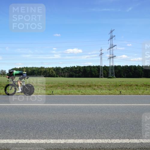 07.09.2025 - 19. Norderstedt Triathlon Michael Burmester http://msf.ph/oto/8834854 07.09.2025 14:02:00 Radfahren 975, 1019 meine-sportfotos.de