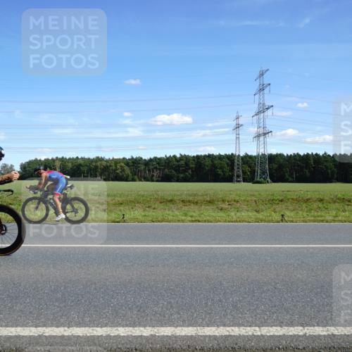 07.09.2025 - 19. Norderstedt Triathlon Michael Burmester http://msf.ph/oto/8834858 07.09.2025 14:02:04 Radfahren 880, 911, 983, 1028 meine-sportfotos.de
