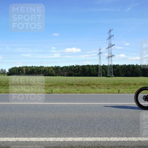 07.09.2025 - 19. Norderstedt Triathlon Michael Burmester http://msf.ph/oto/8834866 07.09.2025 14:02:05 Radfahren 880, 911, 983, 1028 meine-sportfotos.de