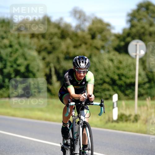 07.09.2025 - 19. Norderstedt Triathlon Michael Burmester http://msf.ph/oto/8834870 07.09.2025 12:26:27 Radfahren 216, 290, 813, 1262 meine-sportfotos.de