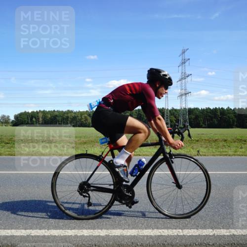 07.09.2025 - 19. Norderstedt Triathlon Michael Burmester http://msf.ph/oto/8834884 07.09.2025 14:02:09 Radfahren 880, 911, 1028, 1465 meine-sportfotos.de