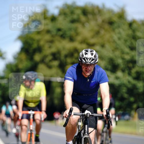 07.09.2025 - 19. Norderstedt Triathlon Michael Burmester http://msf.ph/oto/8834906 07.09.2025 12:26:46 Radfahren 247, 712, 1231, 1235, 1384 meine-sportfotos.de
