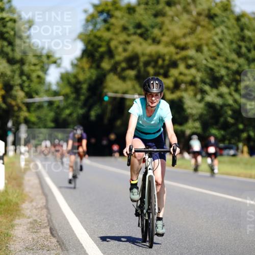 07.09.2025 - 19. Norderstedt Triathlon Michael Burmester http://msf.ph/oto/8834923 07.09.2025 12:26:51 Radfahren 194, 247, 695, 1384 meine-sportfotos.de