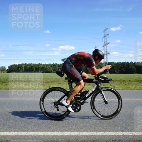 07.09.2025 - 19. Norderstedt Triathlon Michael Burmester http://msf.ph/oto/8834957 07.09.2025 14:02:49 Radfahren 366, 962, 965 meine-sportfotos.de