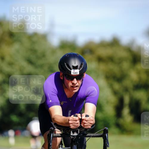 07.09.2025 - 19. Norderstedt Triathlon Michael Burmester http://msf.ph/oto/8834976 07.09.2025 12:27:42 Radfahren 157, 1269, 1283 meine-sportfotos.de