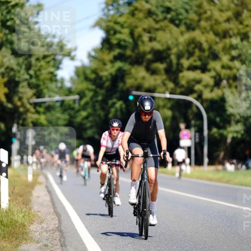 07.09.2025 - 19. Norderstedt Triathlon Michael Burmester http://msf.ph/oto/8834987 07.09.2025 12:27:48 Radfahren 157, 258, 1263, 1269 meine-sportfotos.de