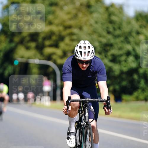 07.09.2025 - 19. Norderstedt Triathlon Michael Burmester http://msf.ph/oto/8835011 07.09.2025 12:27:56 Radfahren 1230, 1241 meine-sportfotos.de