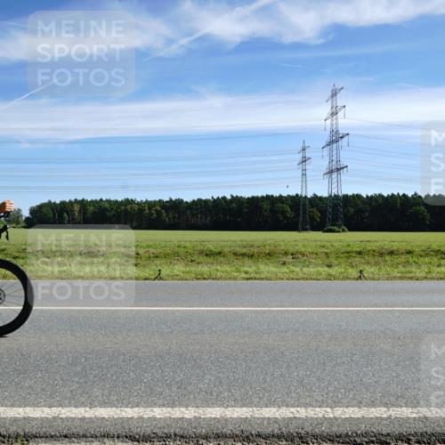 07.09.2025 - 19. Norderstedt Triathlon Michael Burmester http://msf.ph/oto/8835026 07.09.2025 12:00:03 Radfahren 155, 758, 1333, 1351 meine-sportfotos.de