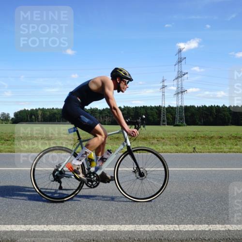 07.09.2025 - 19. Norderstedt Triathlon Michael Burmester http://msf.ph/oto/8835043 07.09.2025 14:03:29 Radfahren 1408 meine-sportfotos.de